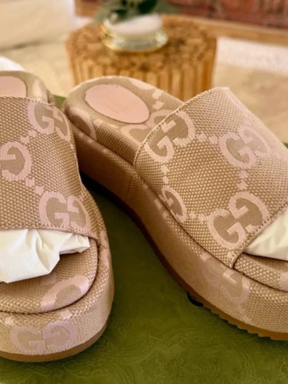 Gucci Beige and Pink Wedges